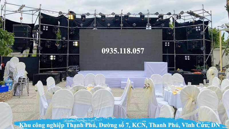 cho thue man hinh led o khu cong nghiep thanh phu kcn thanh phu huyen vinh cuu