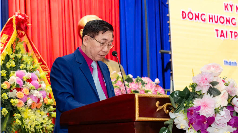 cho-thue-am-thanh-hoi-nghi-hoi-thao-chuyen-nghiep-kem-mic-co-ngong-phat-bieu