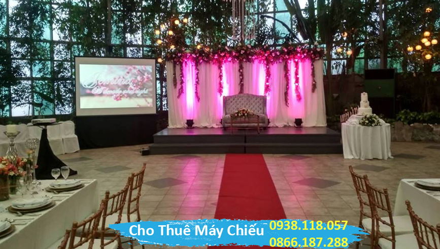 thue may chieu o quan 1