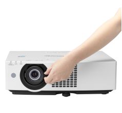 Máy Chiếu Laser Panasonic PT-VMZ40